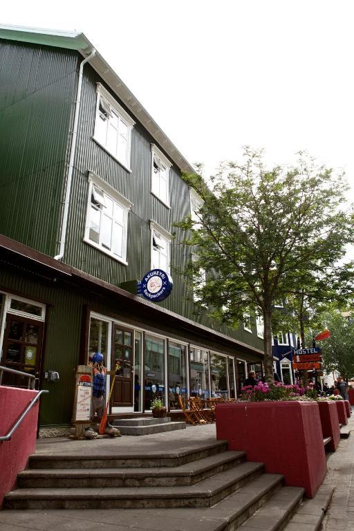 Akureyri Backpackers Pansiyon Dış mekan fotoğraf